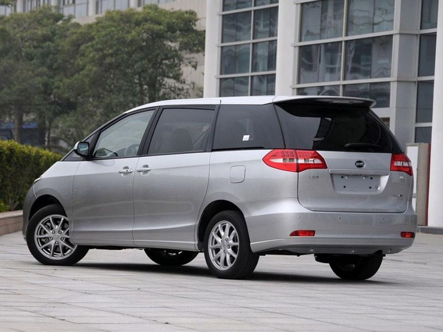  BYD M6 2011 года  (фото 4 из 4)